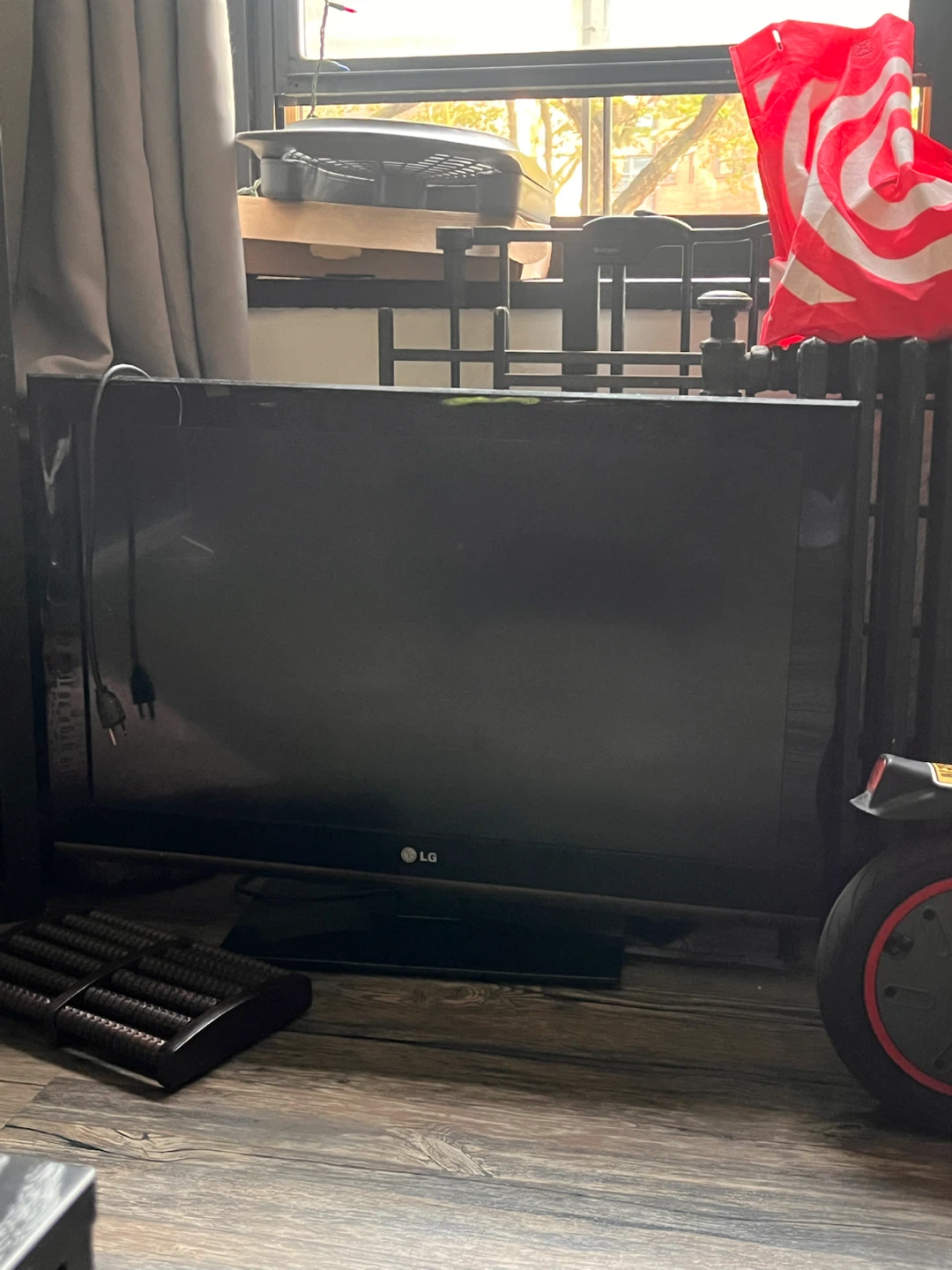LG Flat Screen TV