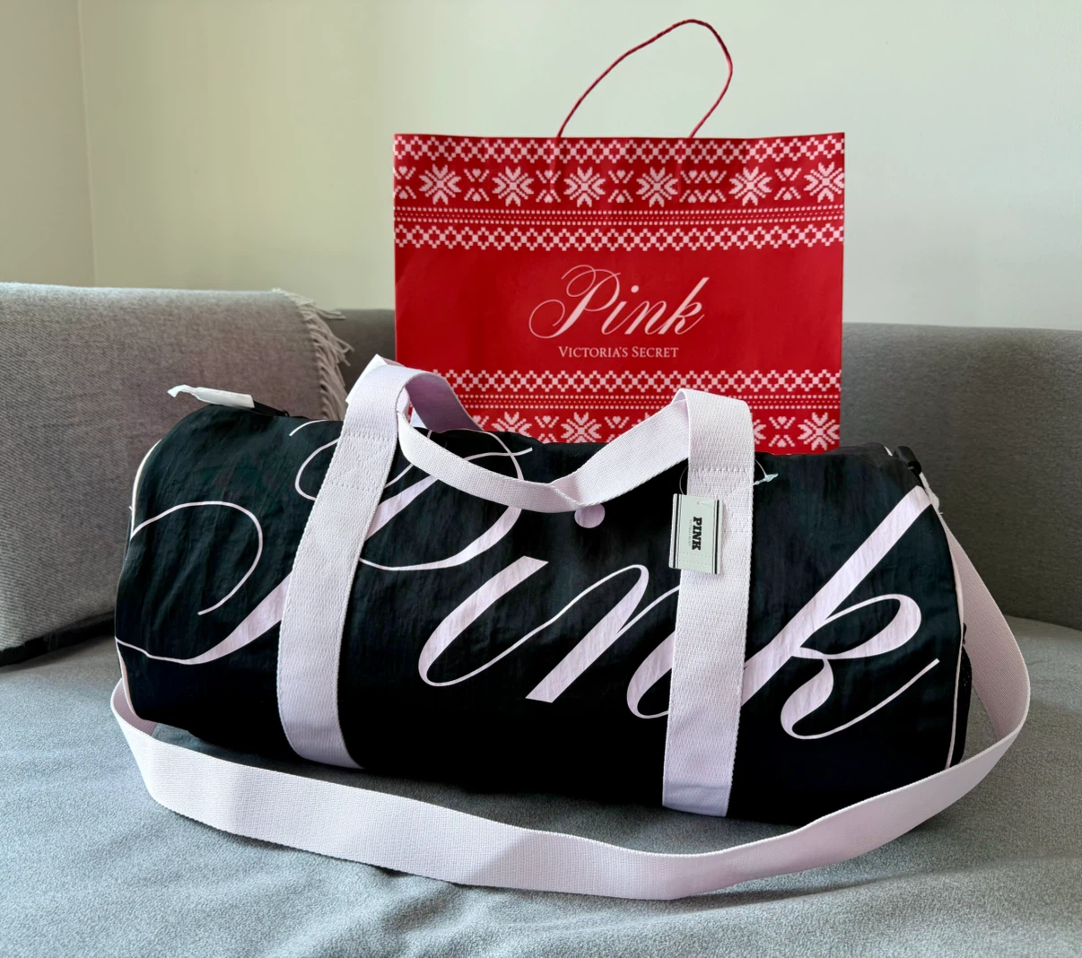 NEW Victoria’s Secret Pink Gym Duffel Bag