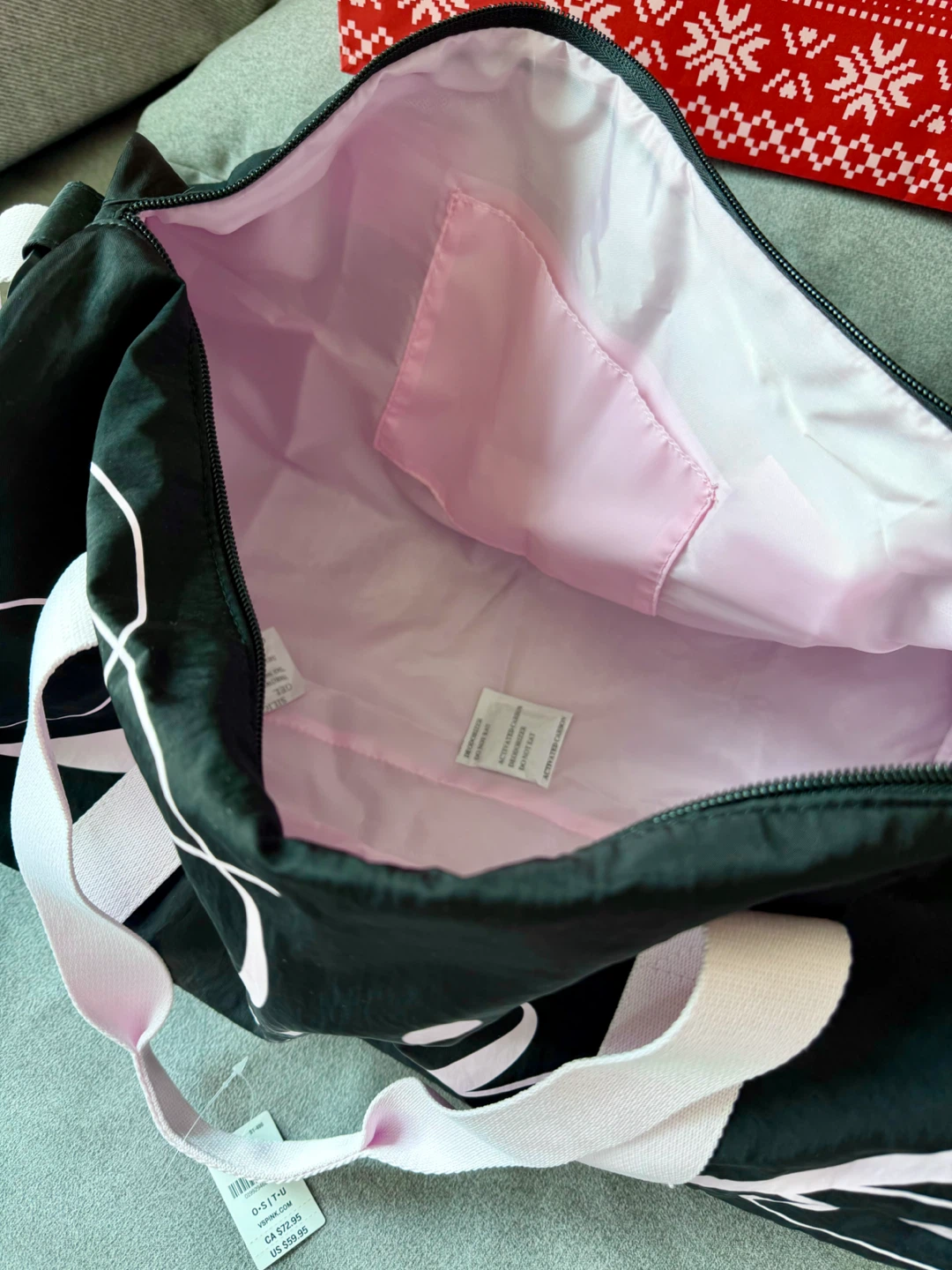 NEW Victoria’s Secret Pink Gym Duffel Bag - photo 3