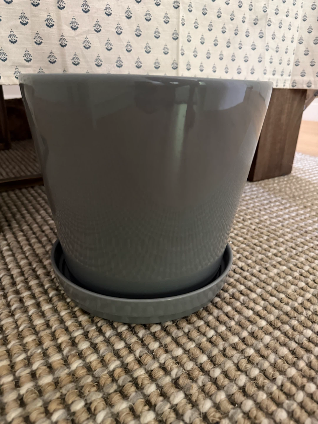 Ikea CITRUSFRUKT Plant Pot with Saucer - Grey 15 cm