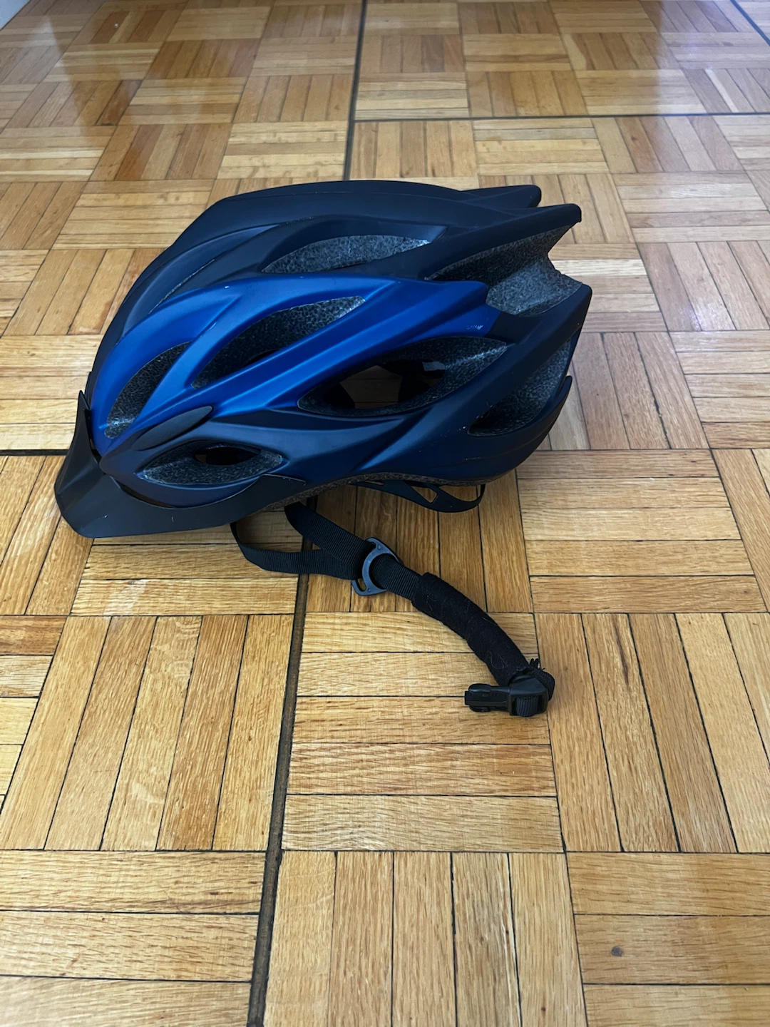 Black and Blue Bicycle Helmet - photo 3