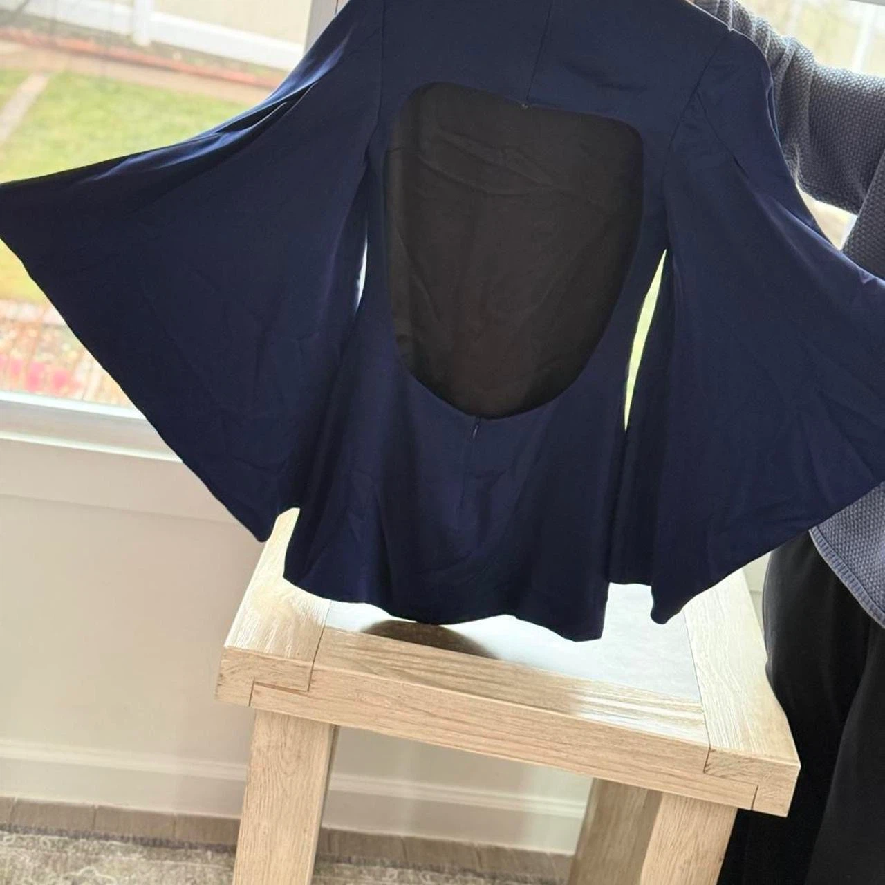 Tom Ford Midnight Bleu Top with Bell Sleeves - Size 36 - photo 3