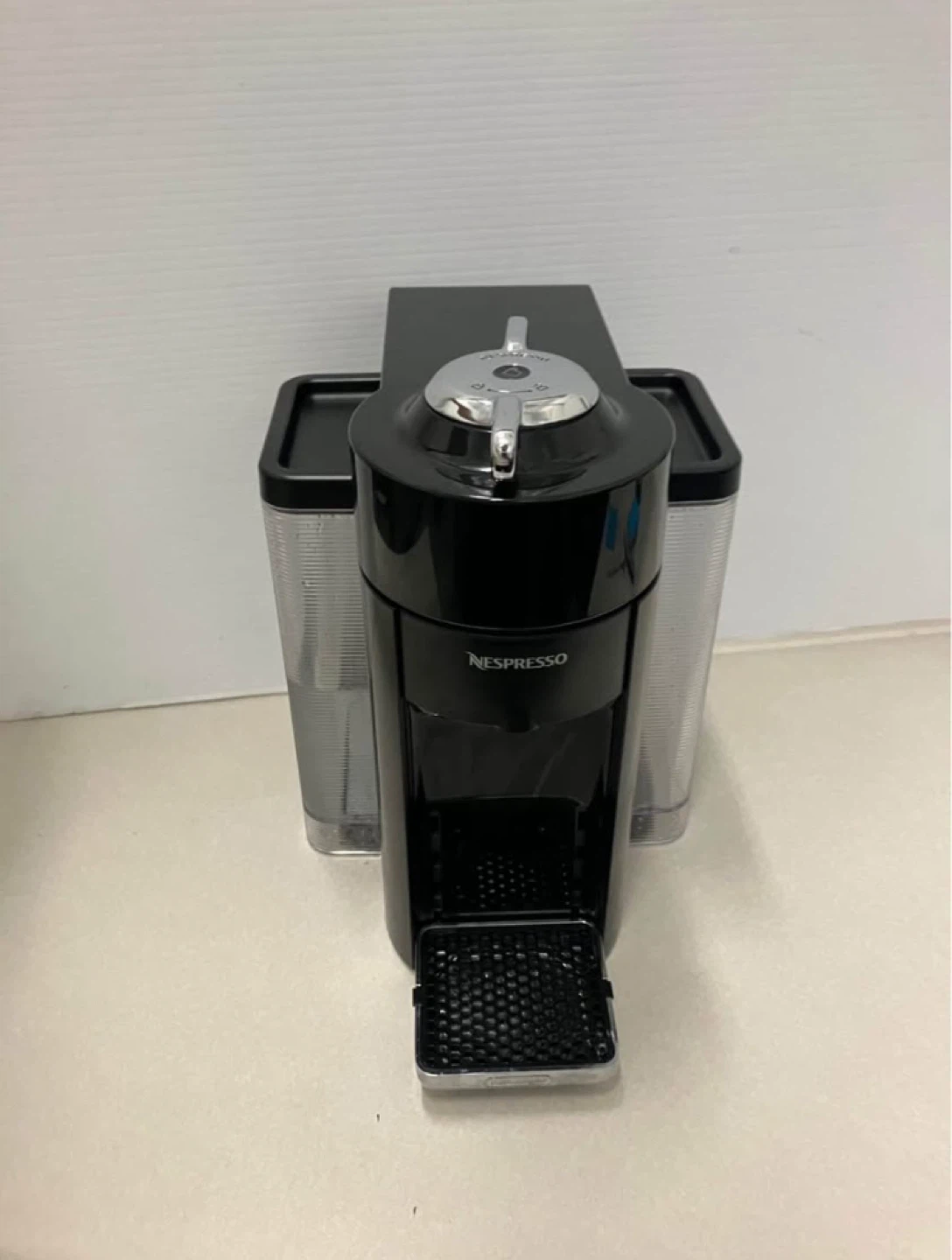 Nespresso Coffee Machine – Excellent Working Condition! ☕ - photo 5