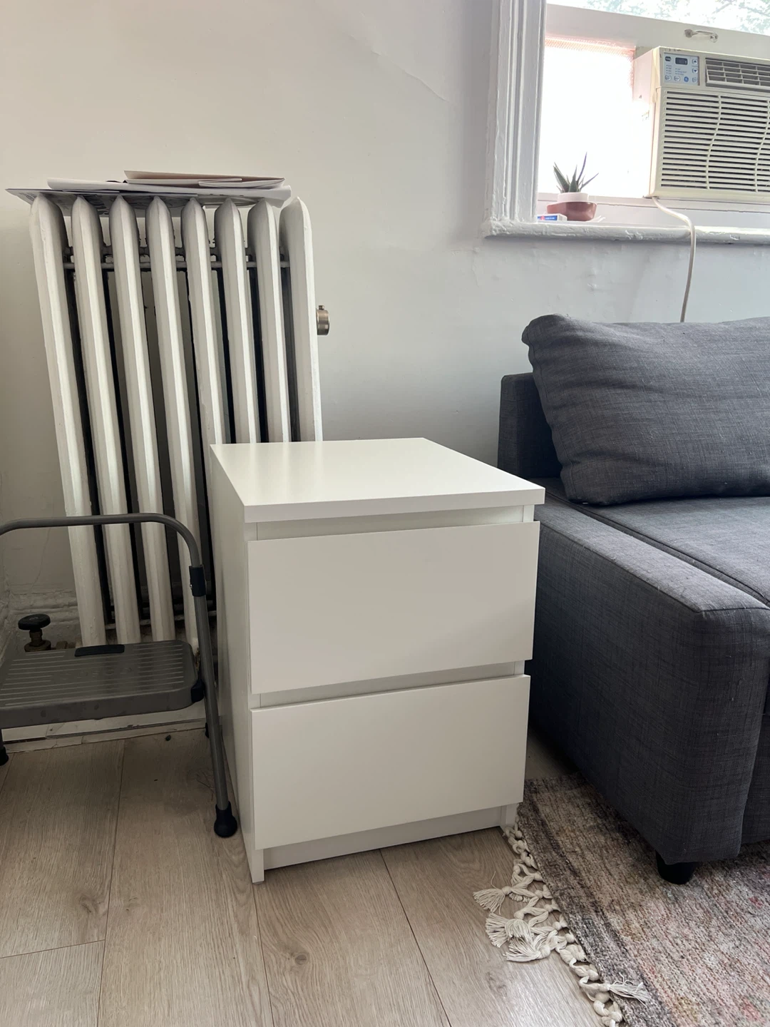 Ikea Storklinta Nightstand (1) - photo 3