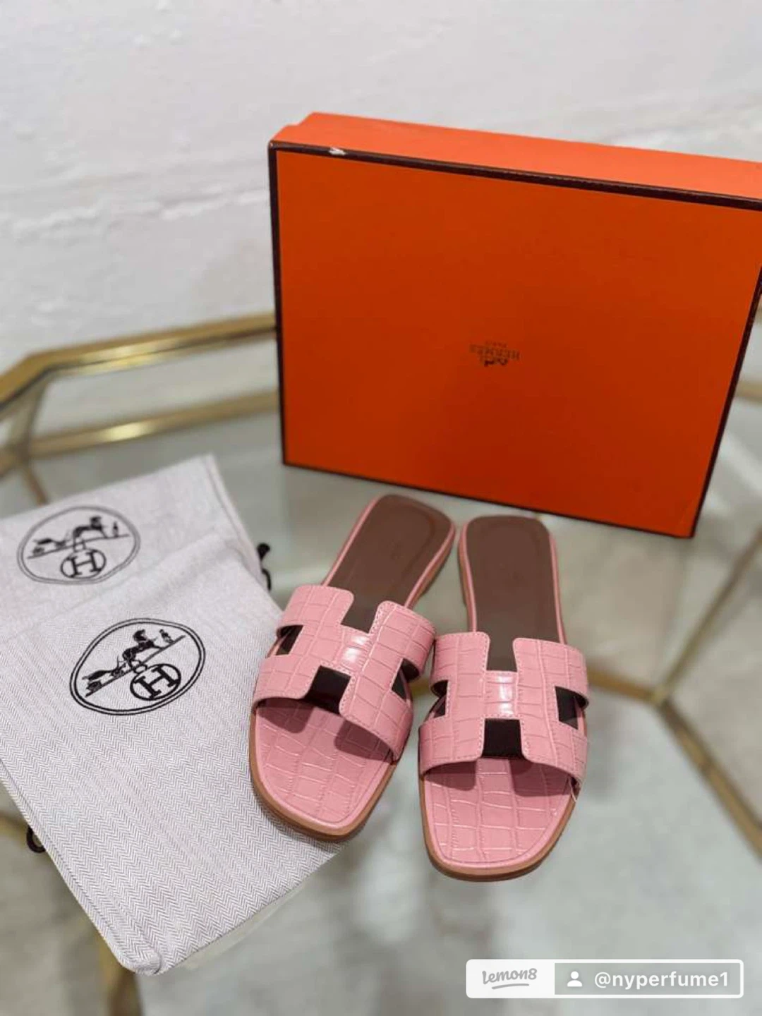 Hermes Oran Sandals Pink Crocodile Embossed Leather Size 39 - photo 4
