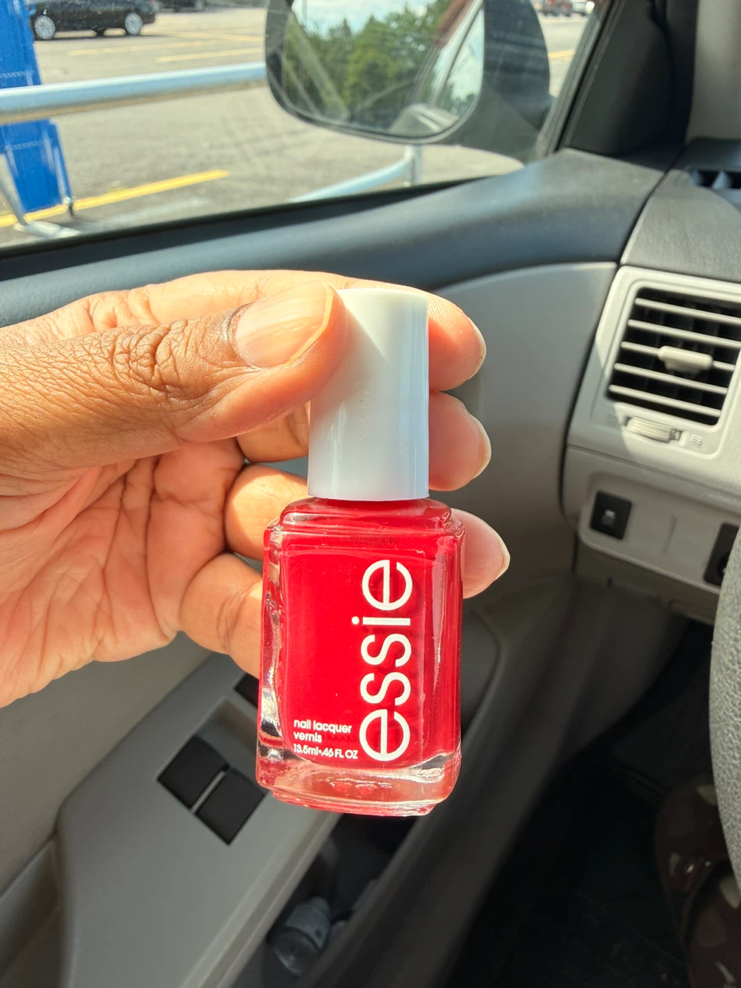 Essie (Oakville) dark pink, mixed with red &pink