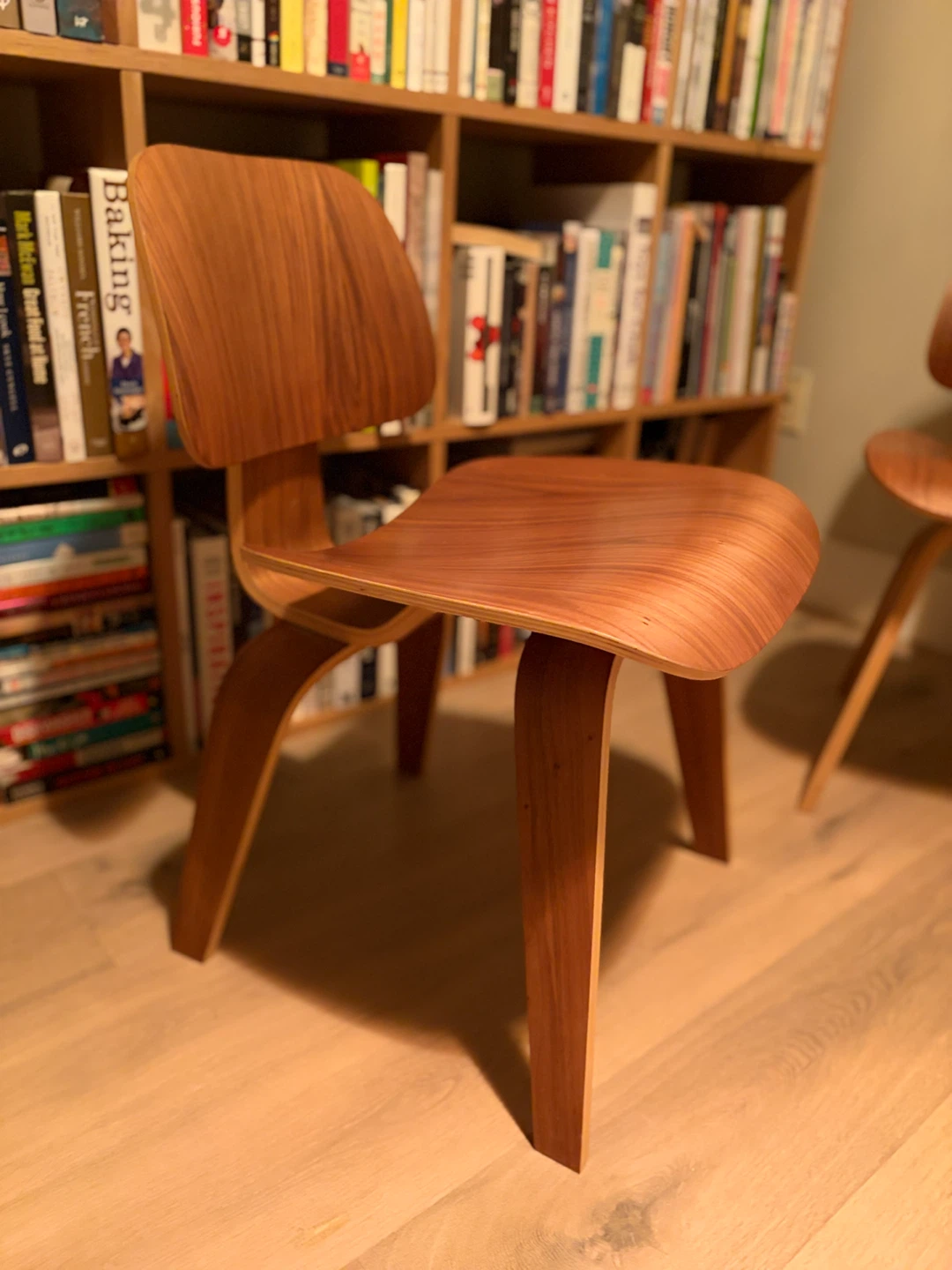Wooden lounge chairs - photo 2