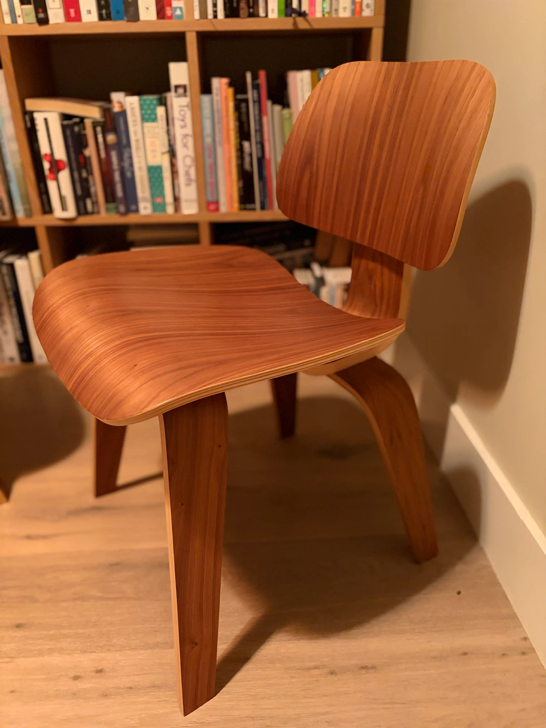 Wooden lounge chairs - photo 3
