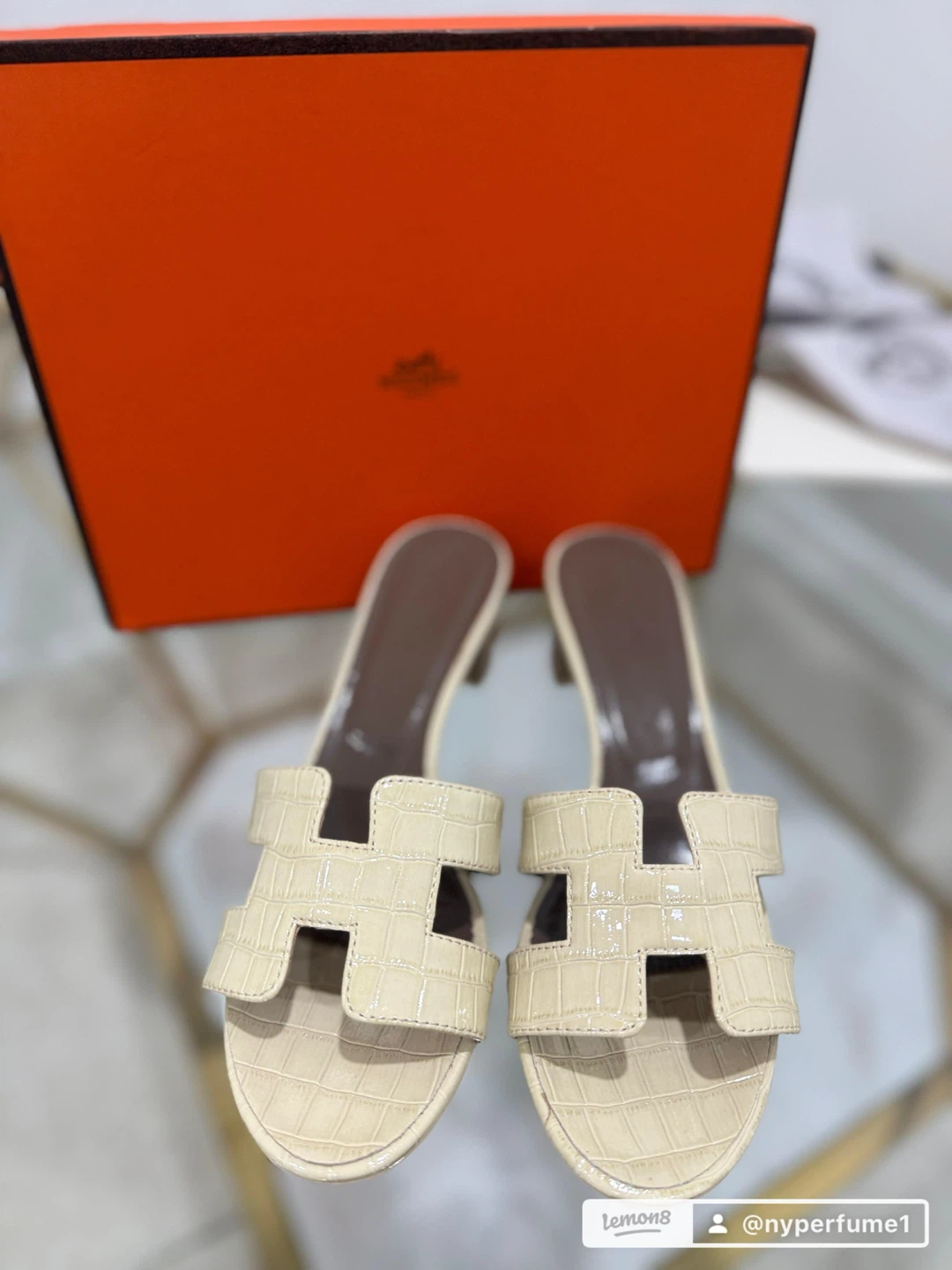 Hermes Izmir Sandals Size 39 - photo 2