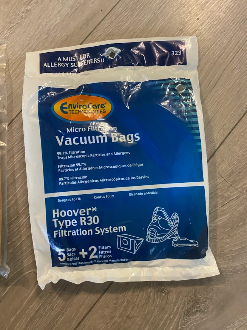 Hoover Upright Vacuum + 3 Extra R30 Bags – Works Great - photo 3
