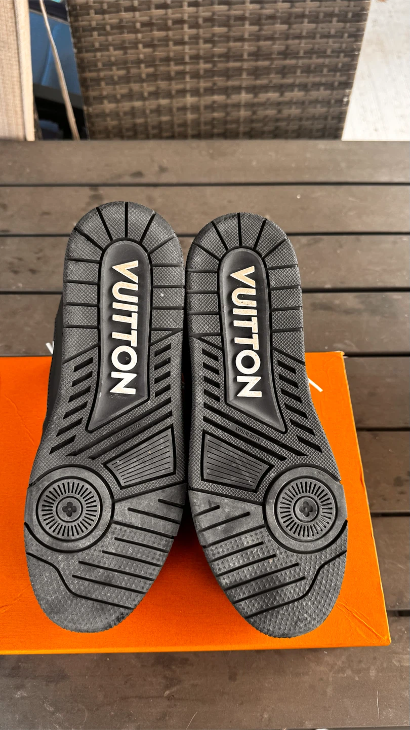 Louis Vuitton Men's Black Leather Sneakers - photo 2