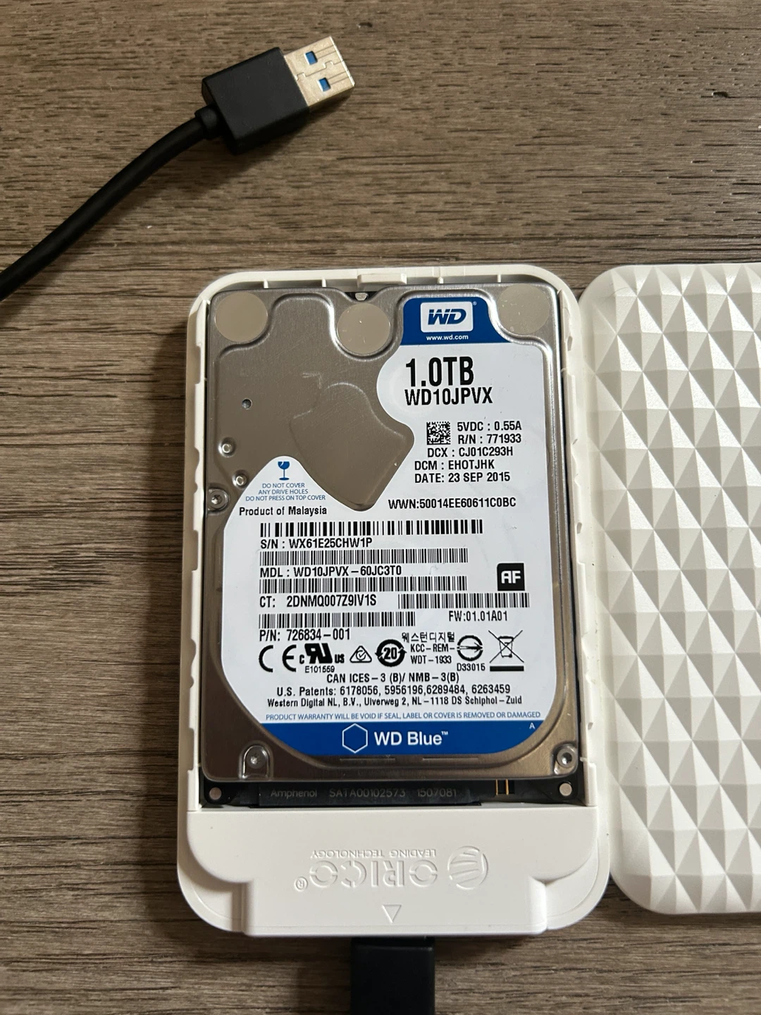 1TB Portable External Hard Drive with USB connection - photo 2