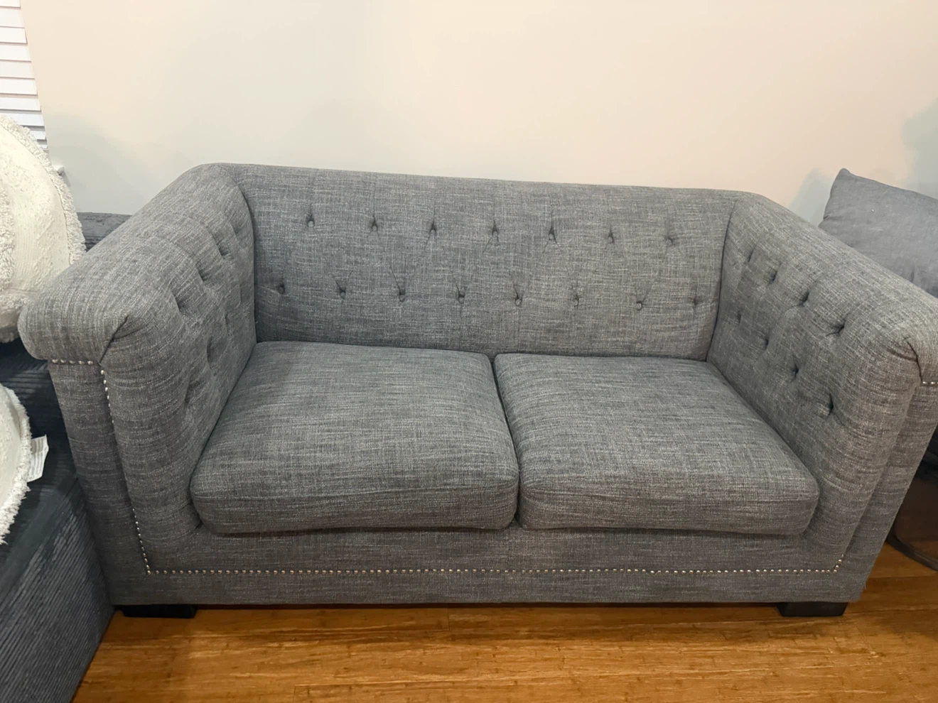 Gray Tufted Loveseat Sofa
