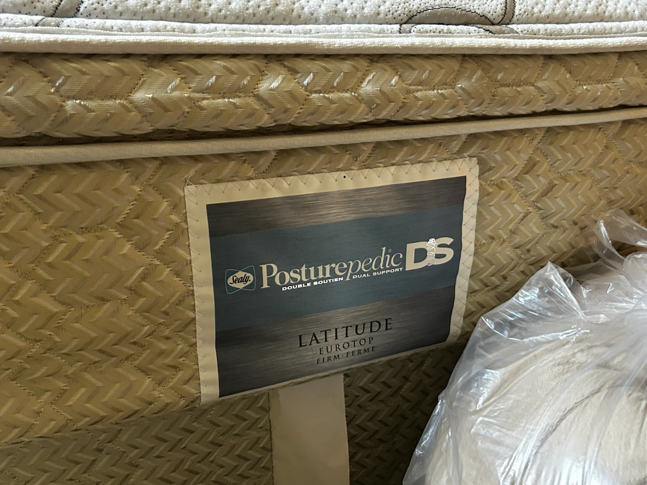 2 - Sealy Posturepedic DS Latitude Eurotop Firm Mattress sets - photo 3