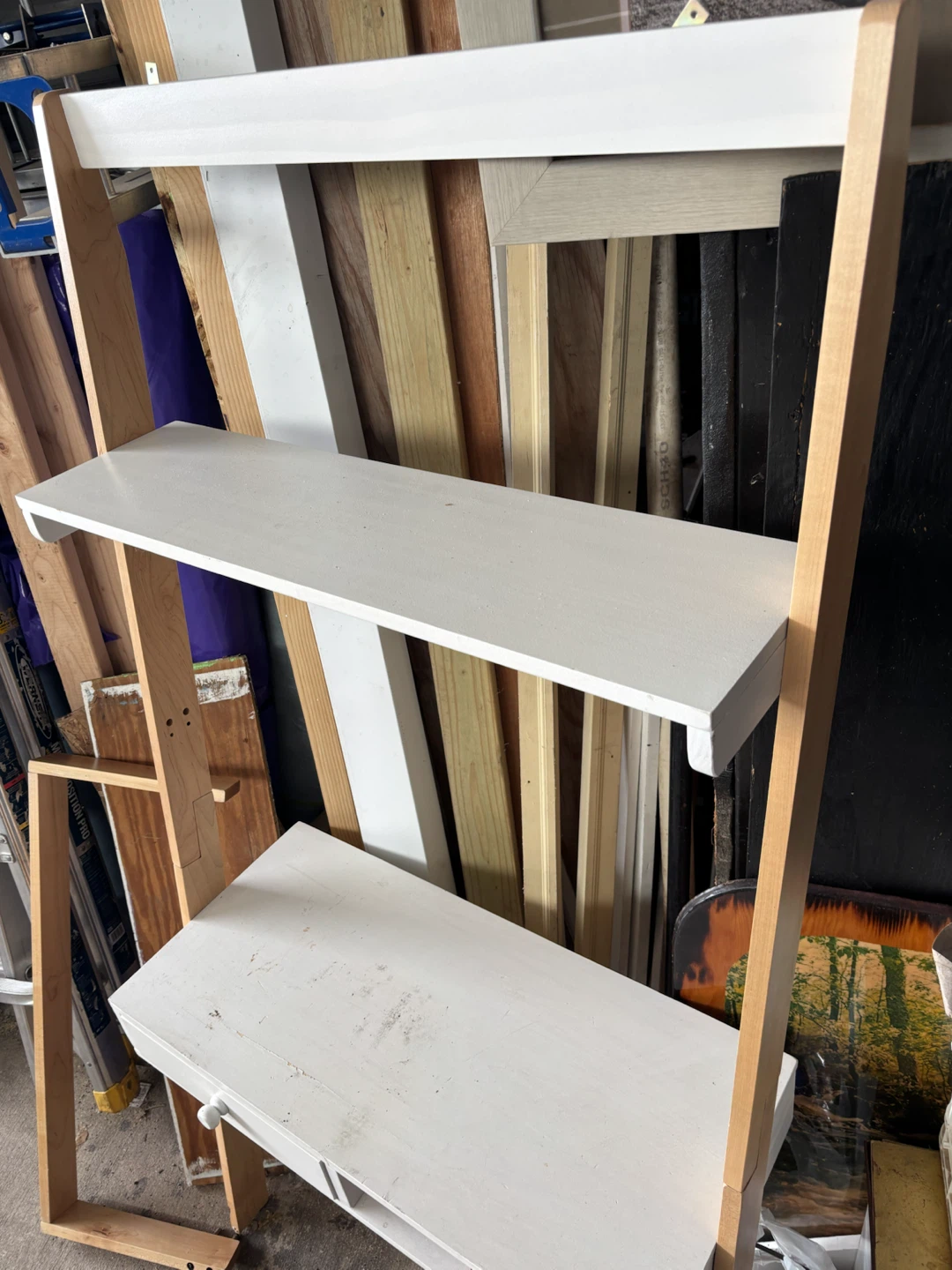 White Ladder Shelf with Desk