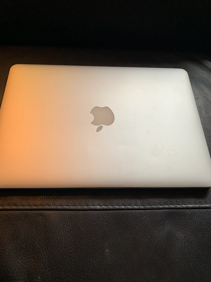 13” Retina MacBook Pro i5 8GB ram 128GB SSD 2015