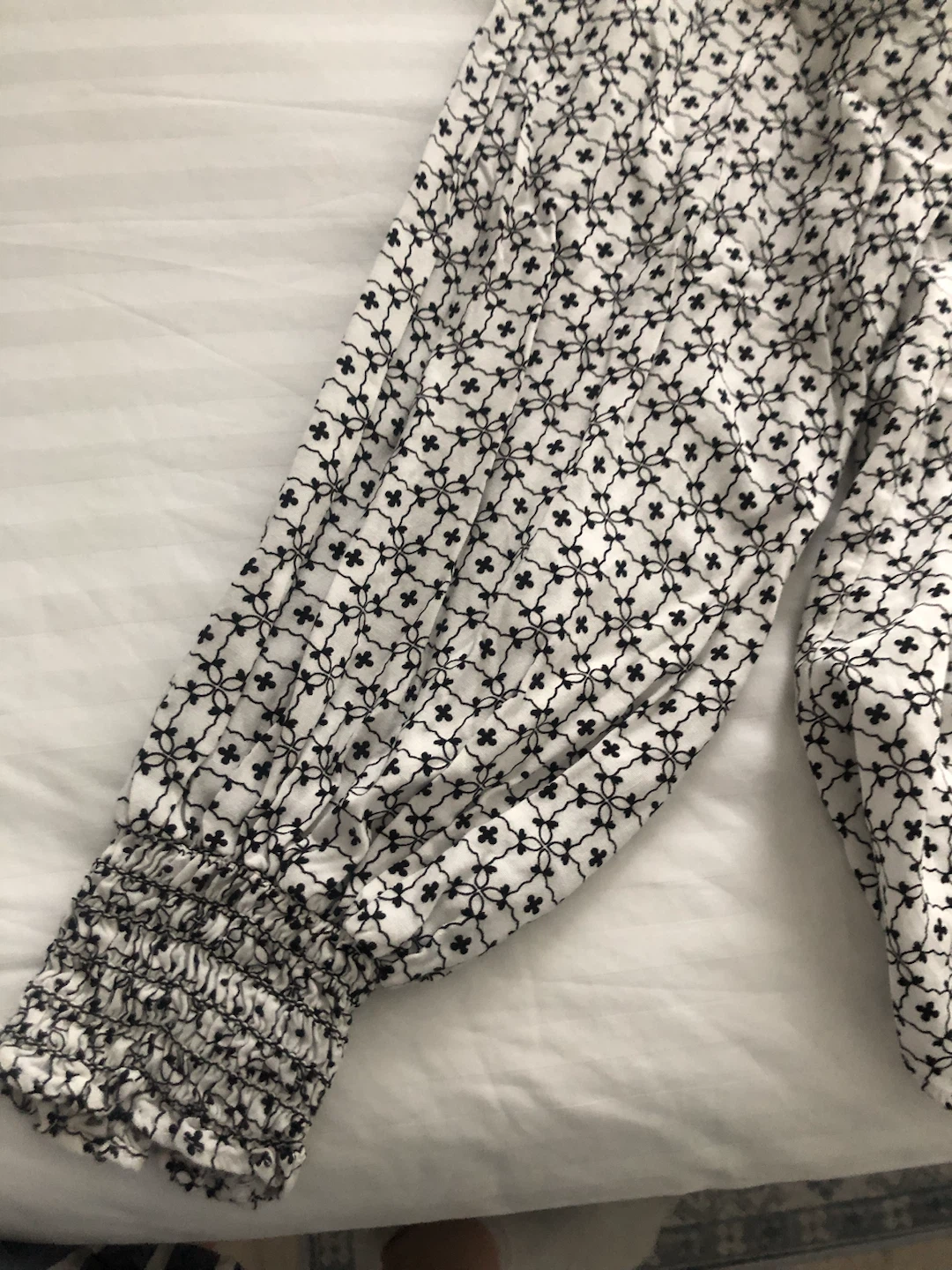 Black and White Boho Top - photo 2