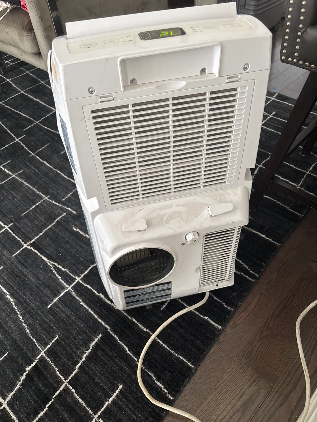 LG Portable Air Conditioner - photo 4