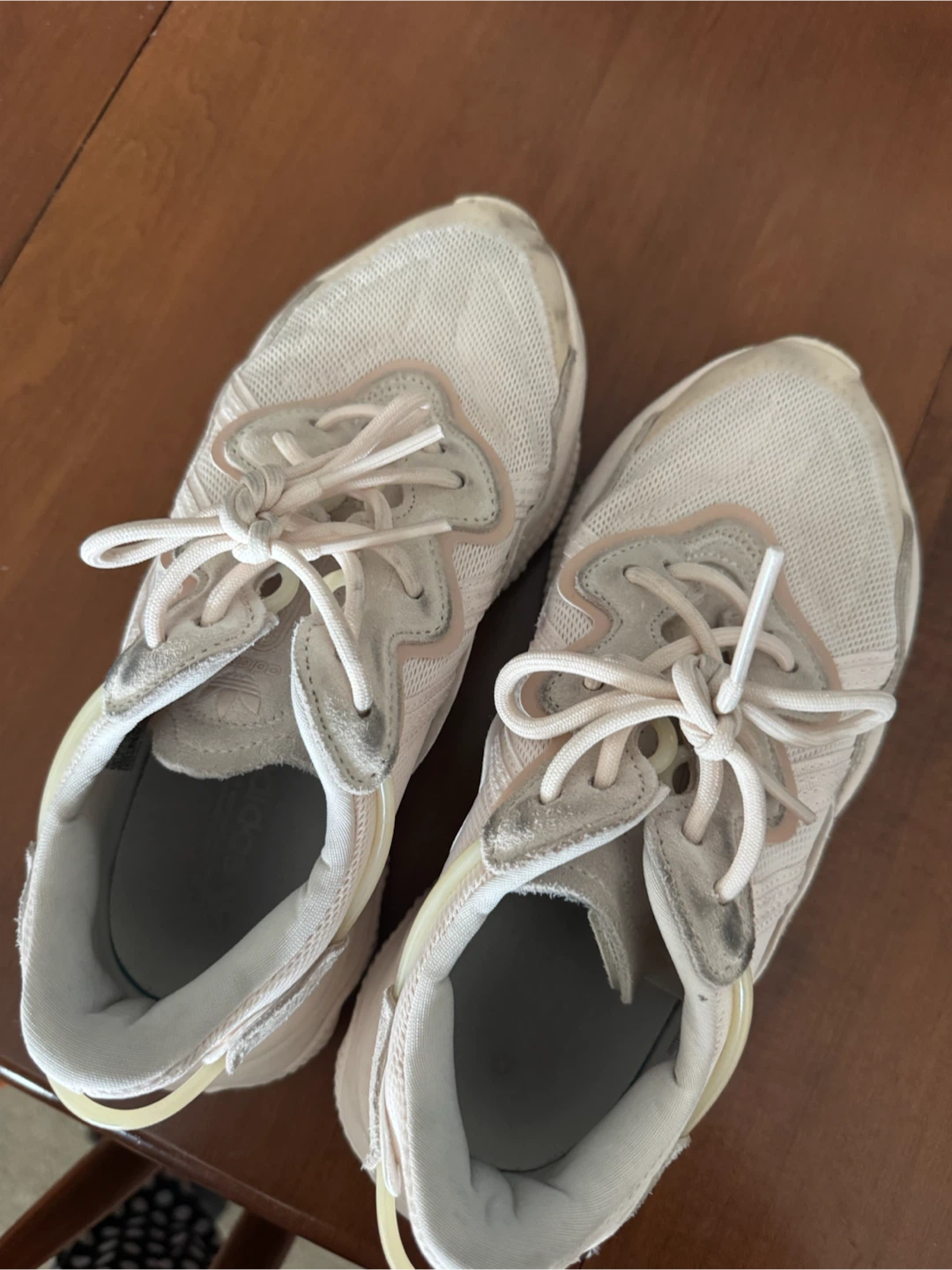 Adidas Ozweego Sneakers