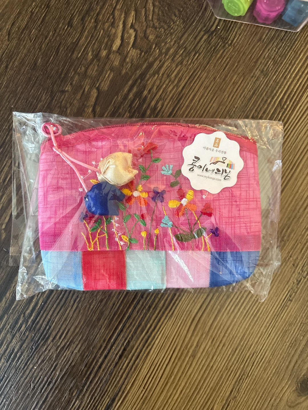 Squid Game Traditional Korean Gonggi Set + Embroidered Pouch - photo 3