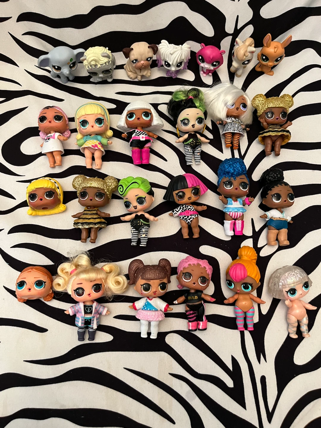 🩷 Lot of LOL Surprise dolls and pets 🩷
