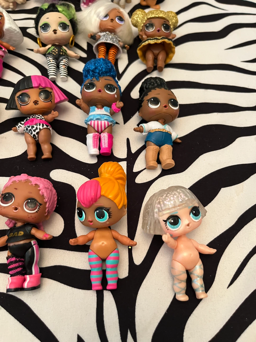 🩷 Lot of LOL Surprise dolls and pets 🩷 - photo 5