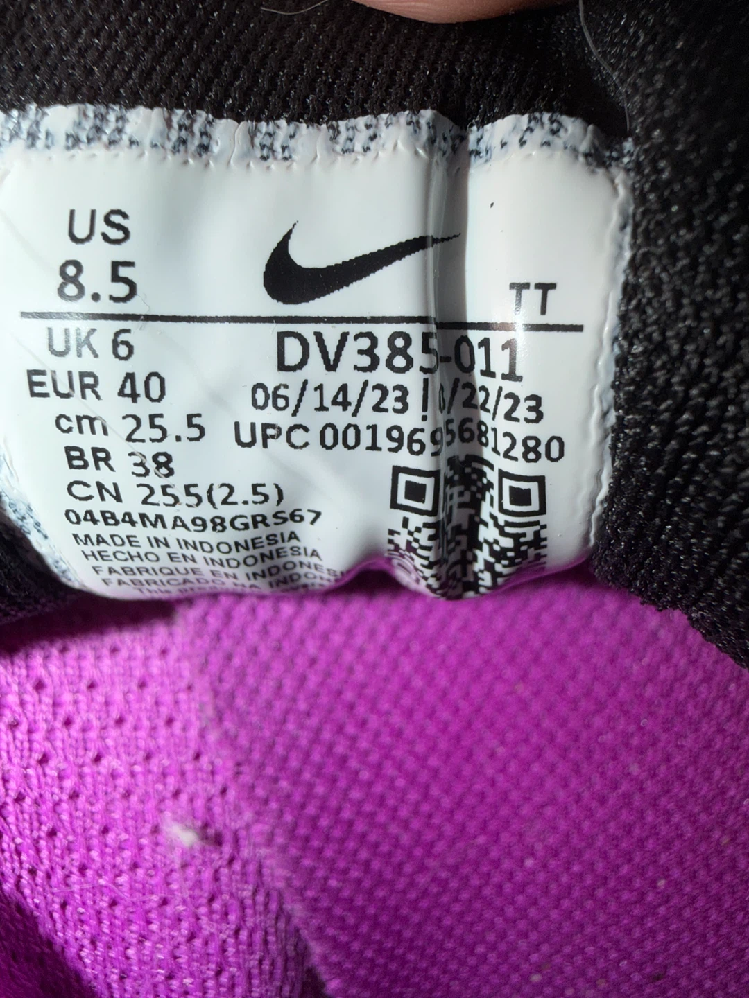 Nike Running Shoes DV385-011 Black Pink Yellow - photo 3