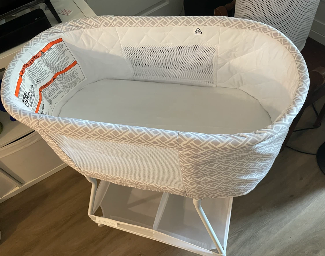 Delta Children Bassinet