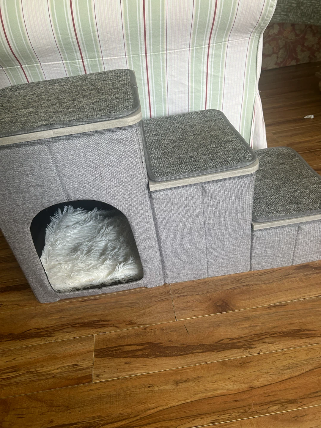 3-Step Pet Stairs with Enclosed you boxes  Den - photo 4