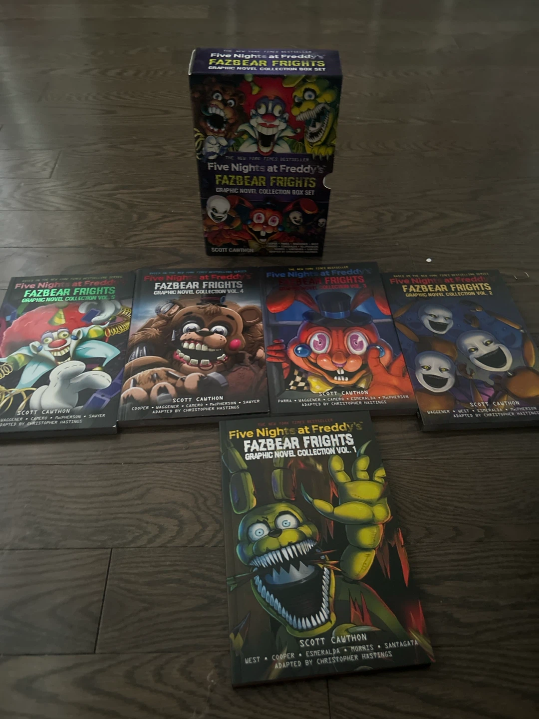 Five Nights at Freddy's Fazbear Frights Graphic Novel