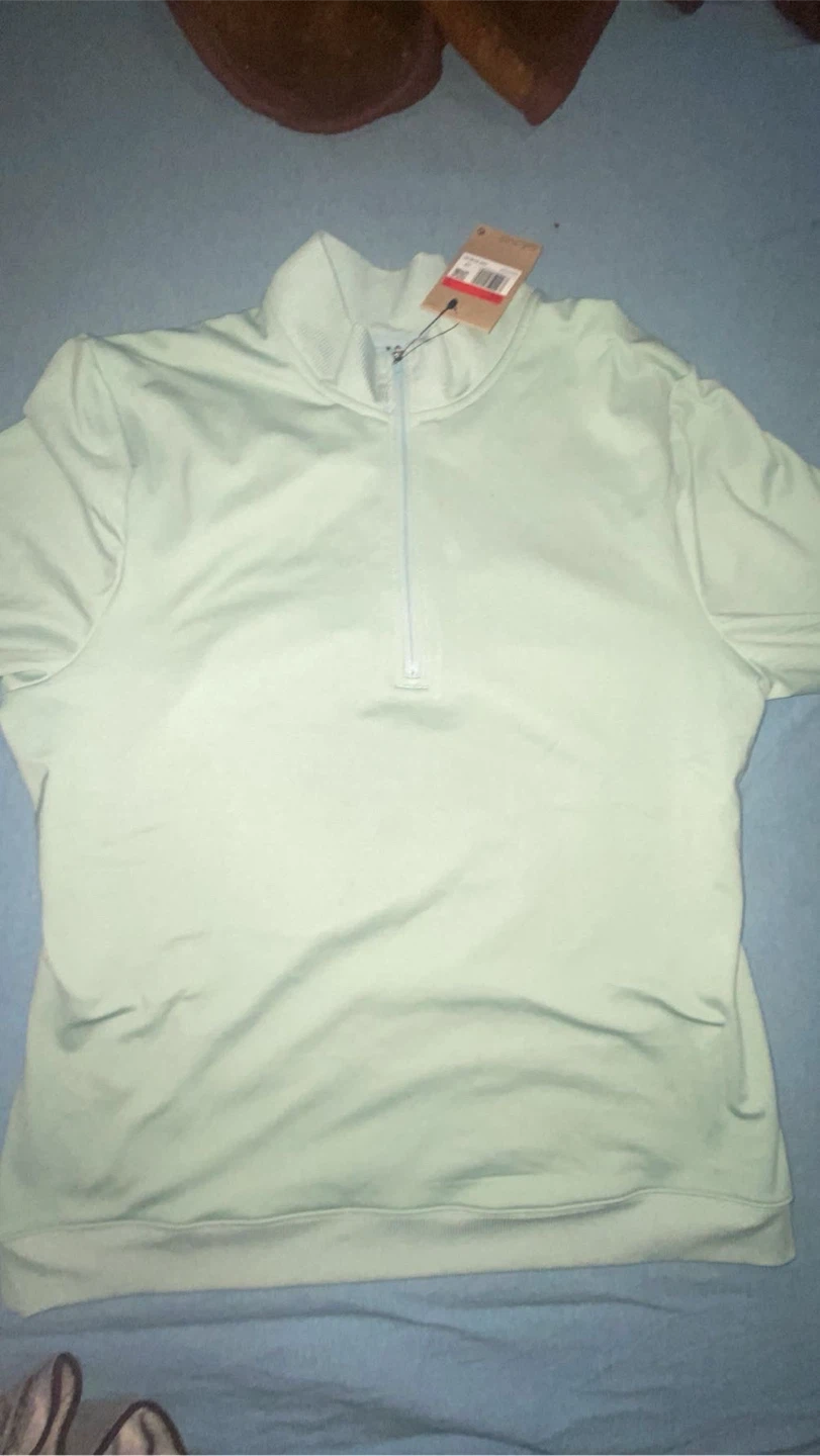 Nike Men's Golf 1/2 Zip Pullover - Size L