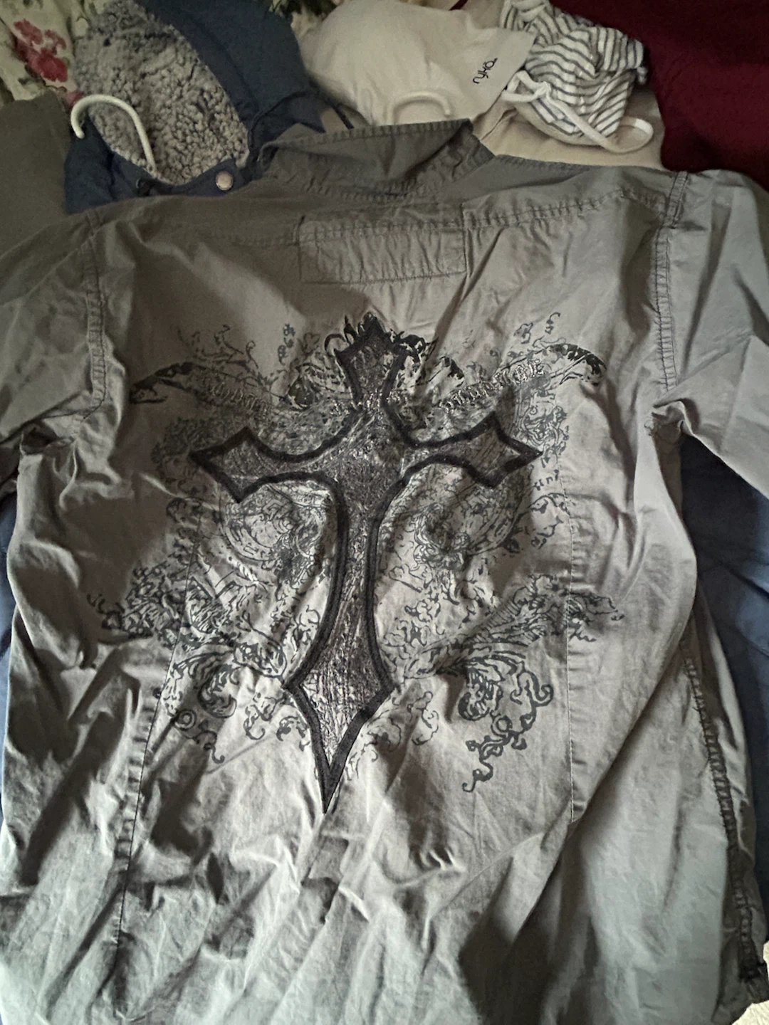 Grey Long Sleeve Button-Up Shirt with Cross Graphic - photo 2