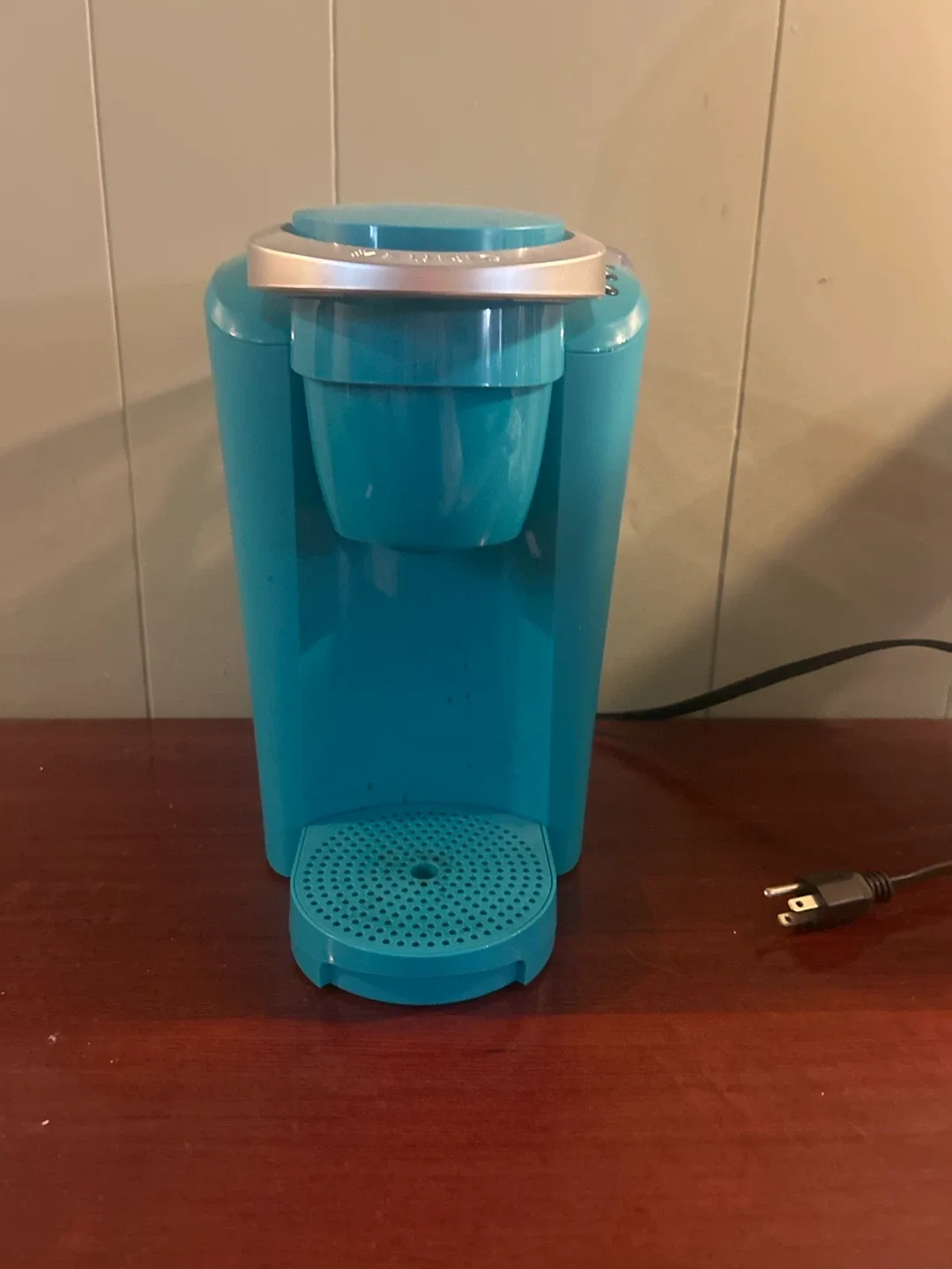 Aqua Keurig K-Cup Coffee Maker