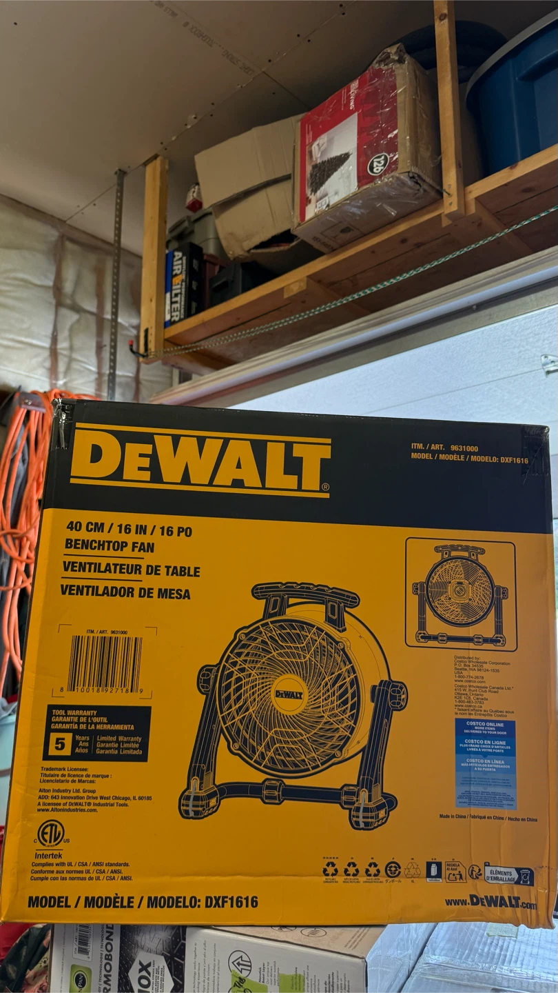 DEWALT 16” Benchtop Fan