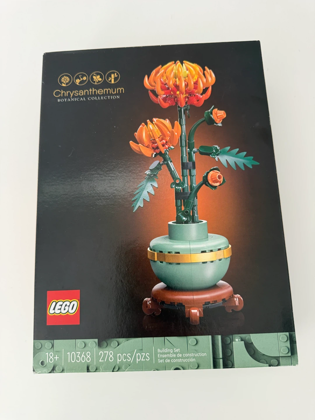 LEGO Chrysanthemum Botanical Collection Building Set - photo 3