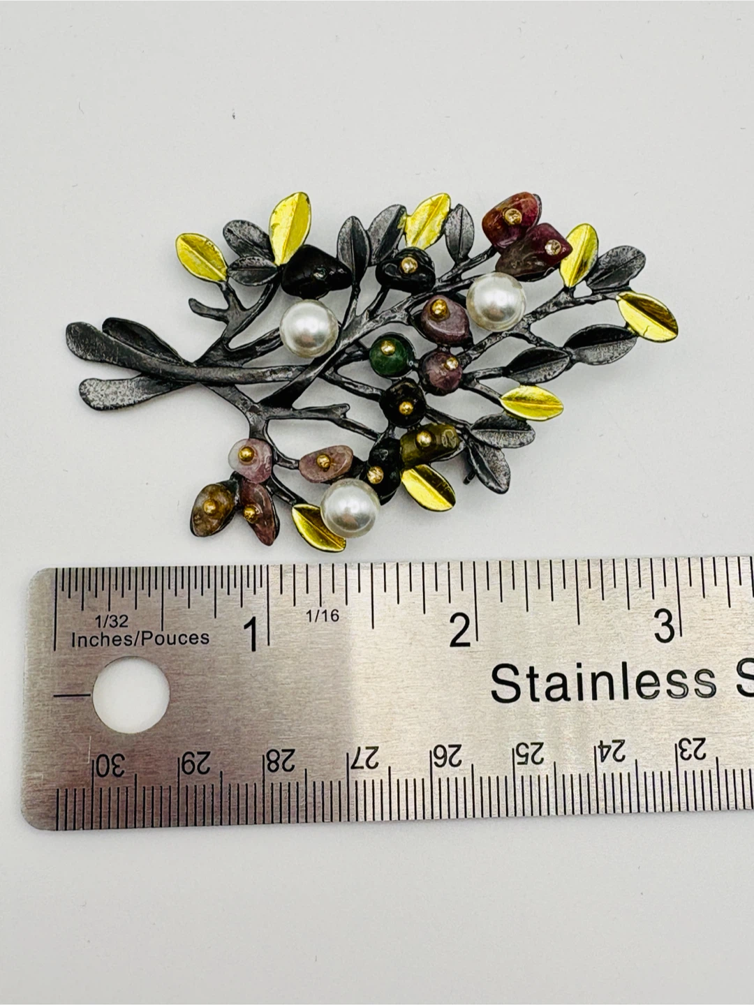 Tree Branch Brooch with faux Pearls and Gemstones - photo 3