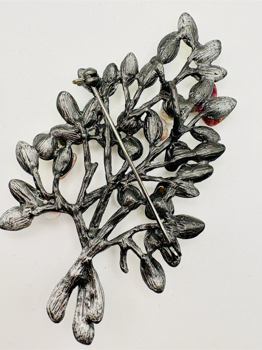 Tree Branch Brooch with faux Pearls and Gemstones - photo 4