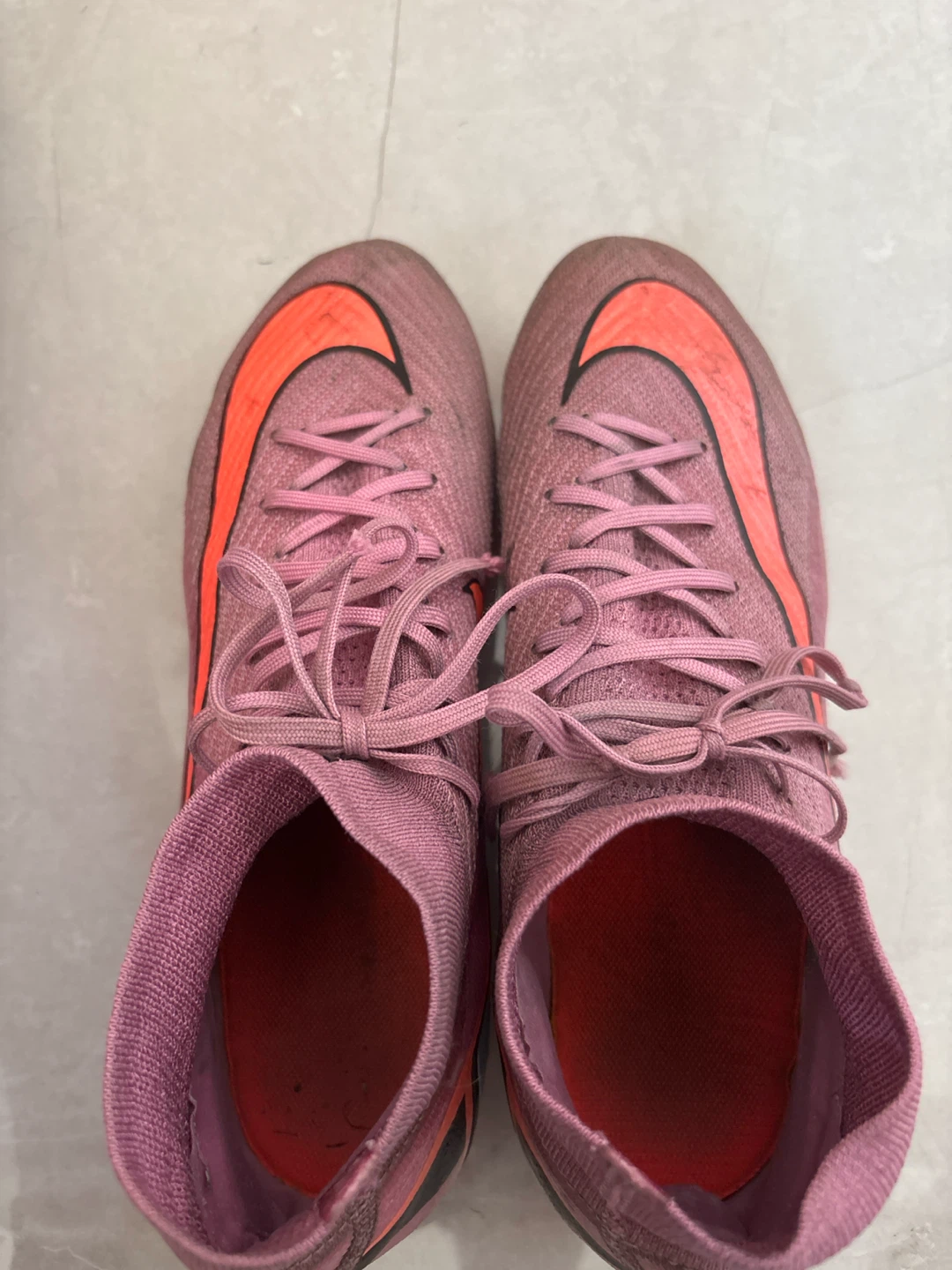 Nike elites Mercurial Soccer Cleats - Pink