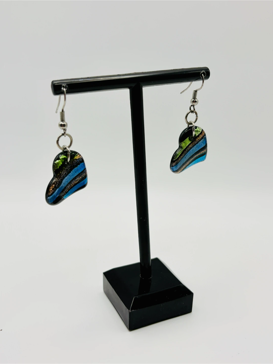 Heart-Shaped Dangle Earrings - photo 4