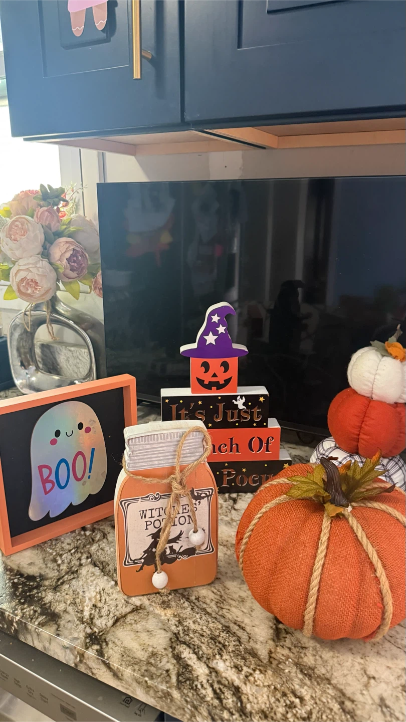 Halloween Stacked Pumpkin Decor set