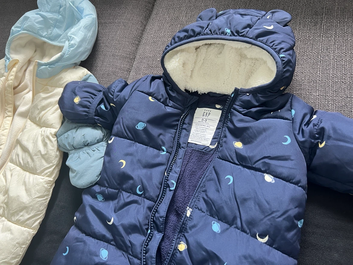 Old Navy & Gap Baby Bunting Snowsuits 0-3M - photo 3