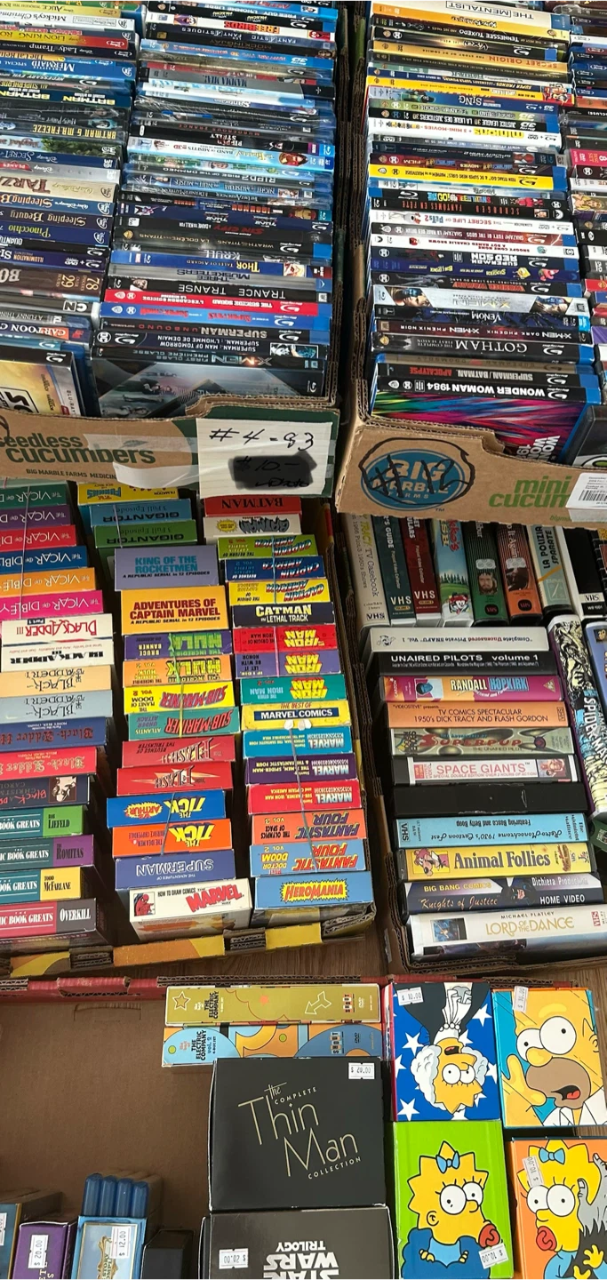 Sunday Sale: 1000’s of DVD BLURAY VHS - photo 2