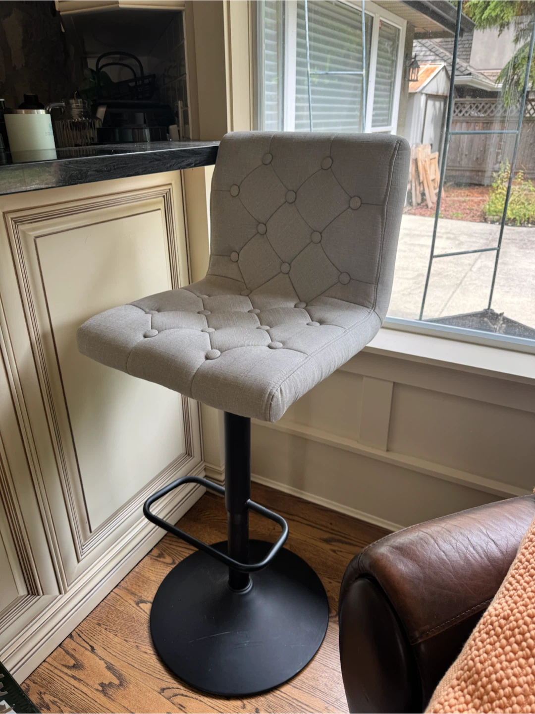 Tufted Bar Stool