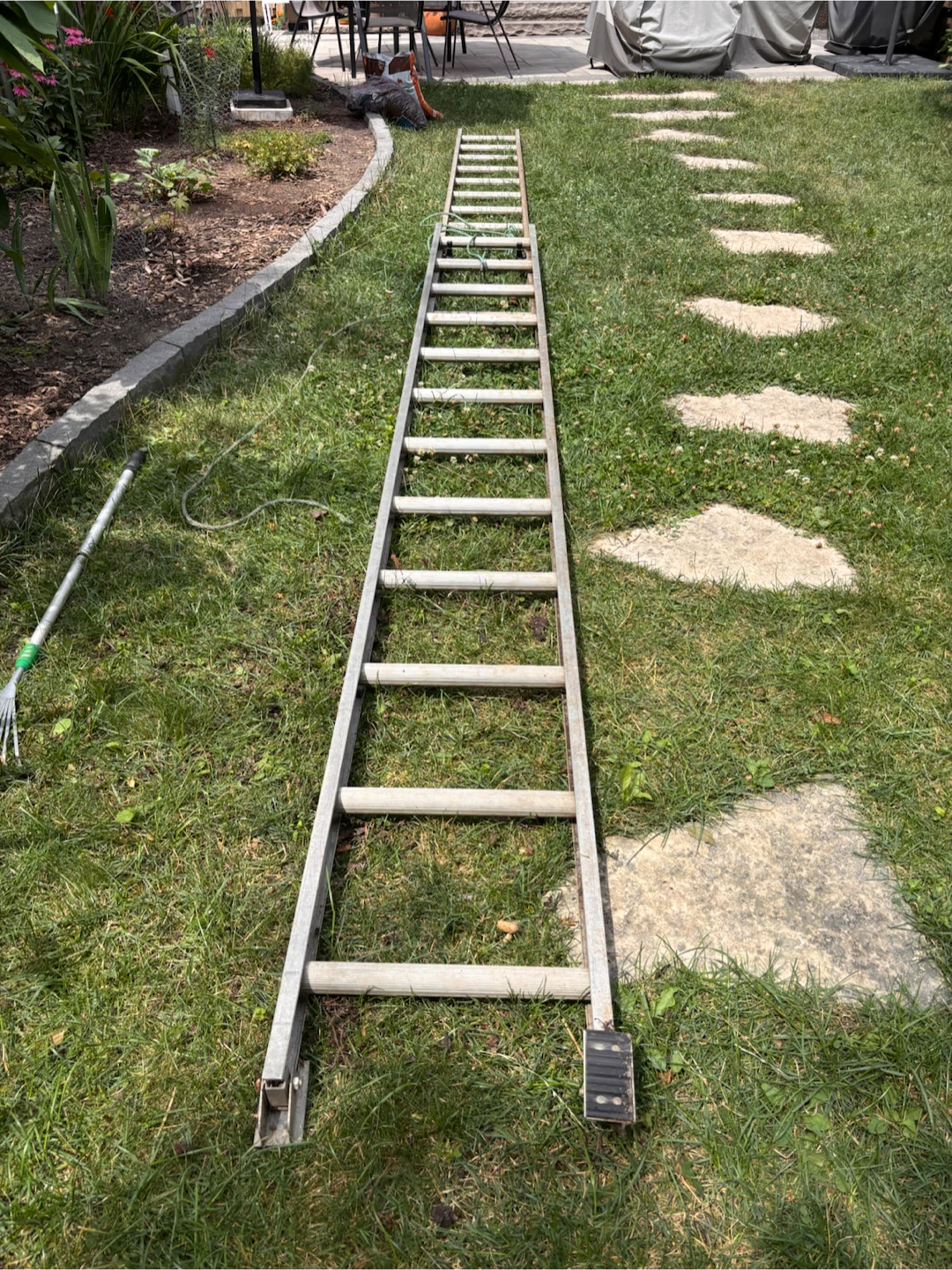 21’ Extension ladder - photo 5