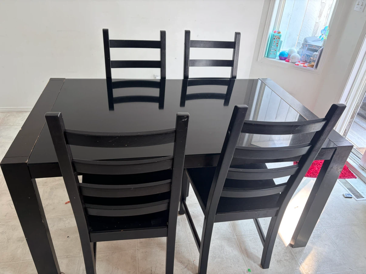 Black Dining Table with 6 Chairs