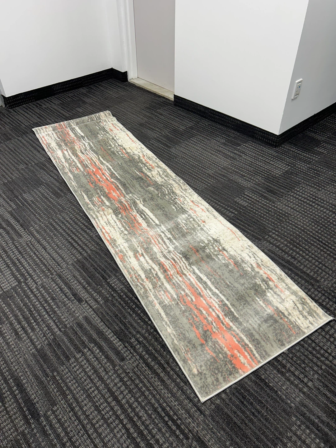 MUST GO TODAY! 2x8ft Runner Rug Modern