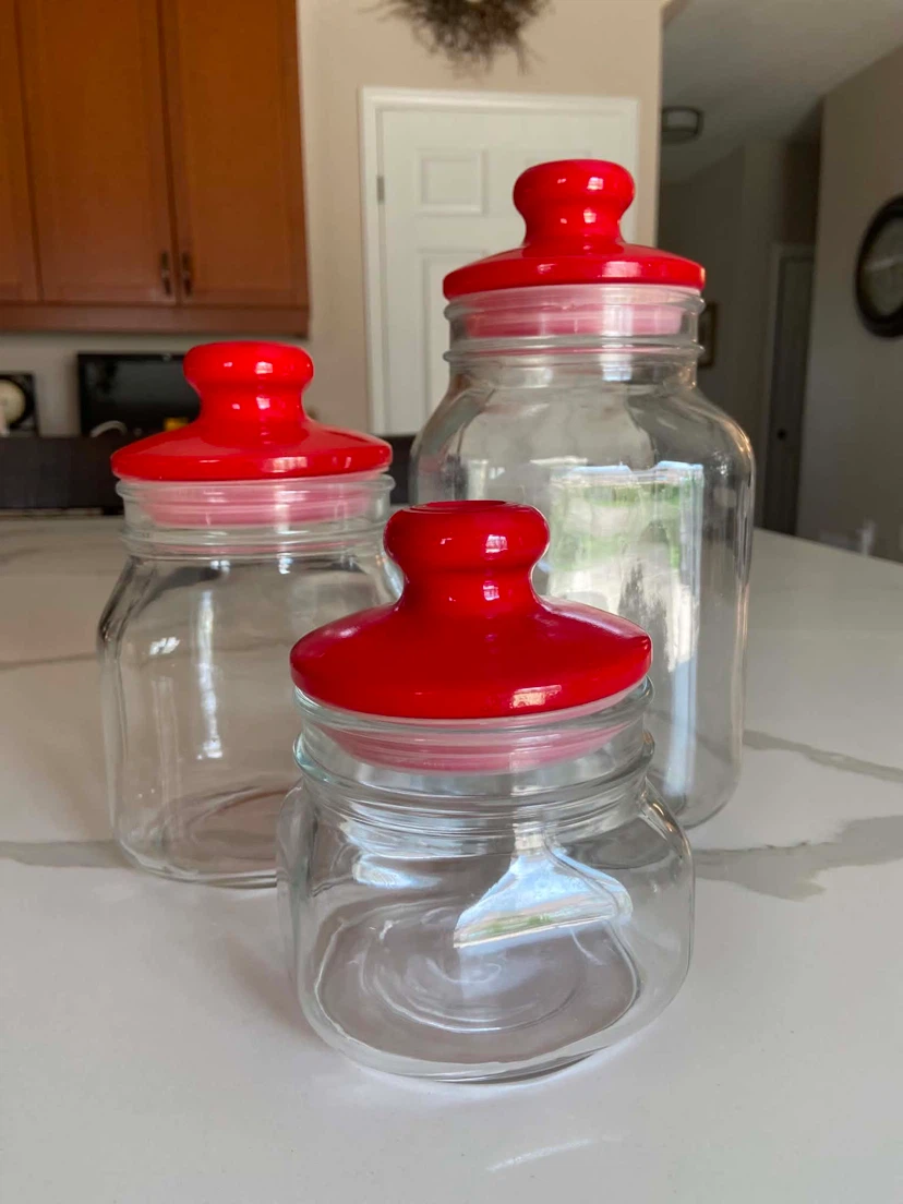 Set of 3 Glass Jars with Red Lids - photo 4