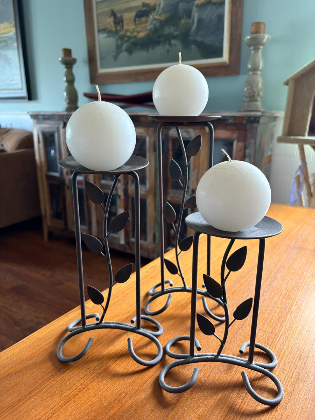 Set of 3 Black Metal Leaf Design Candle Holders - photo 2