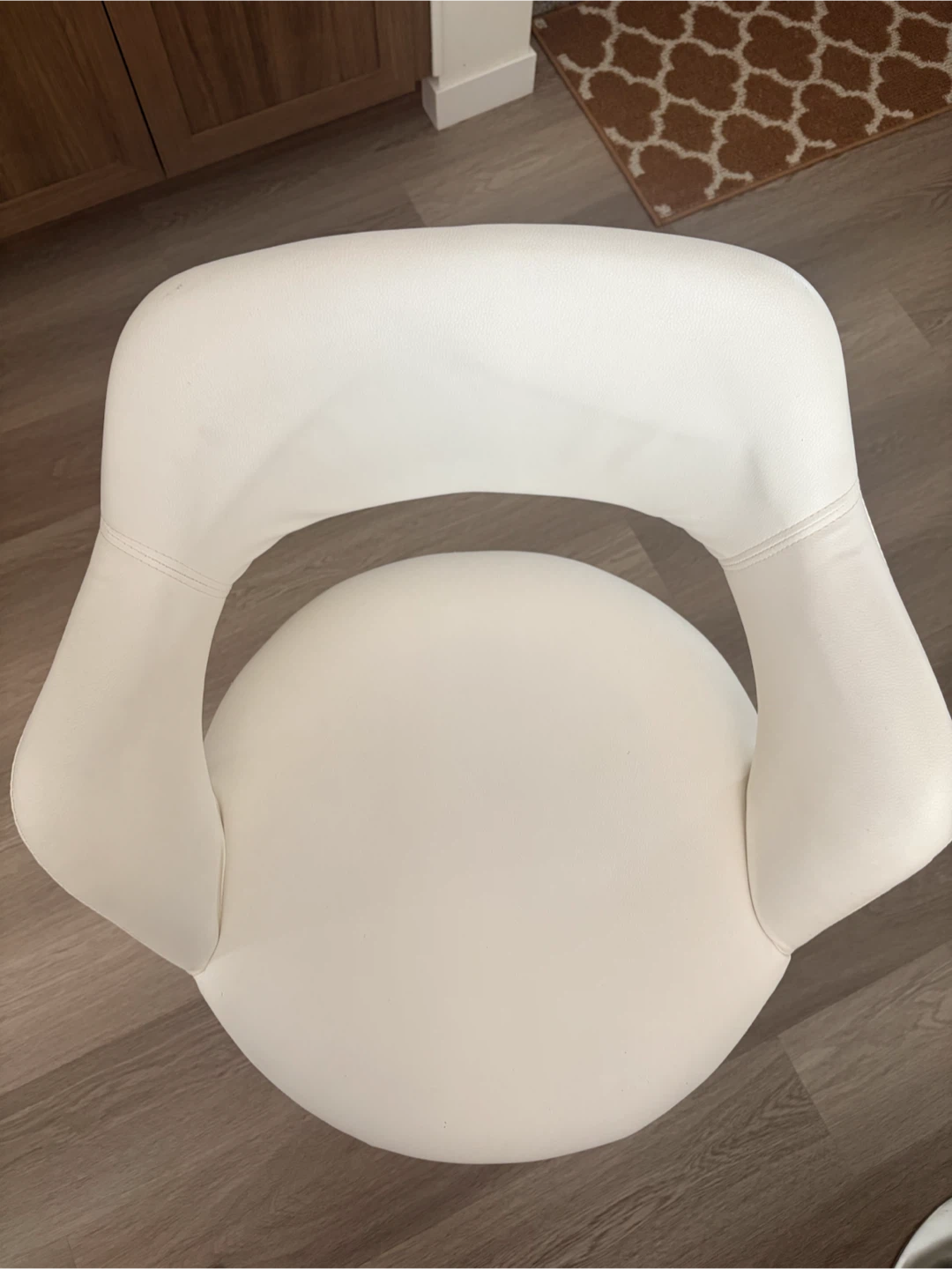 White Bar Stools - Set of 4 - photo 4