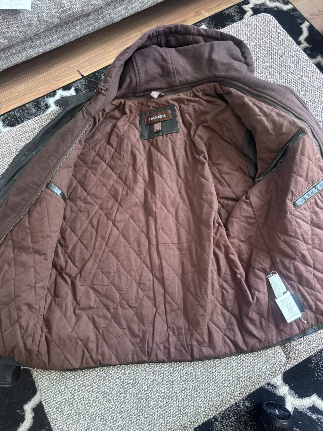 Danier Leather Jacket with Hoodie - photo 2